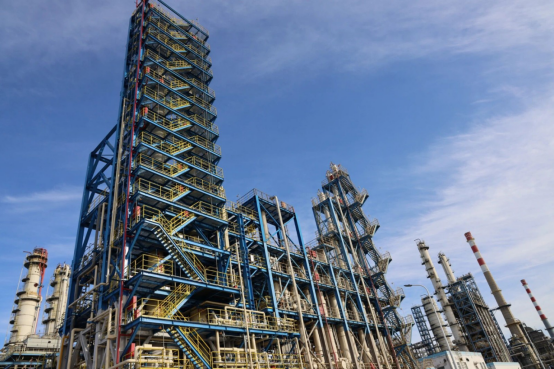 国家能源集团宁夏煤业万吨级&alpha;-烯烃分离装置试车成功