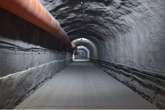 国家能源集团湖北松滋抽蓄项目筹建工程首条隧洞顺利贯通