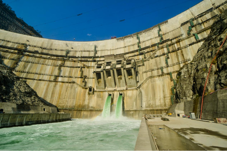 国家能源集团大渡河9座梯级水电站大坝安全在运